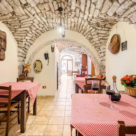 فندق La Vecchia Torre بوسا المظهر الخارجي الصورة