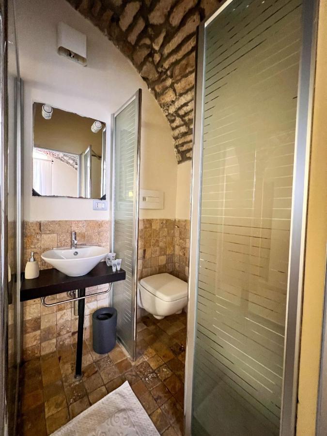 فندق La Vecchia Torre بوسا المظهر الخارجي الصورة