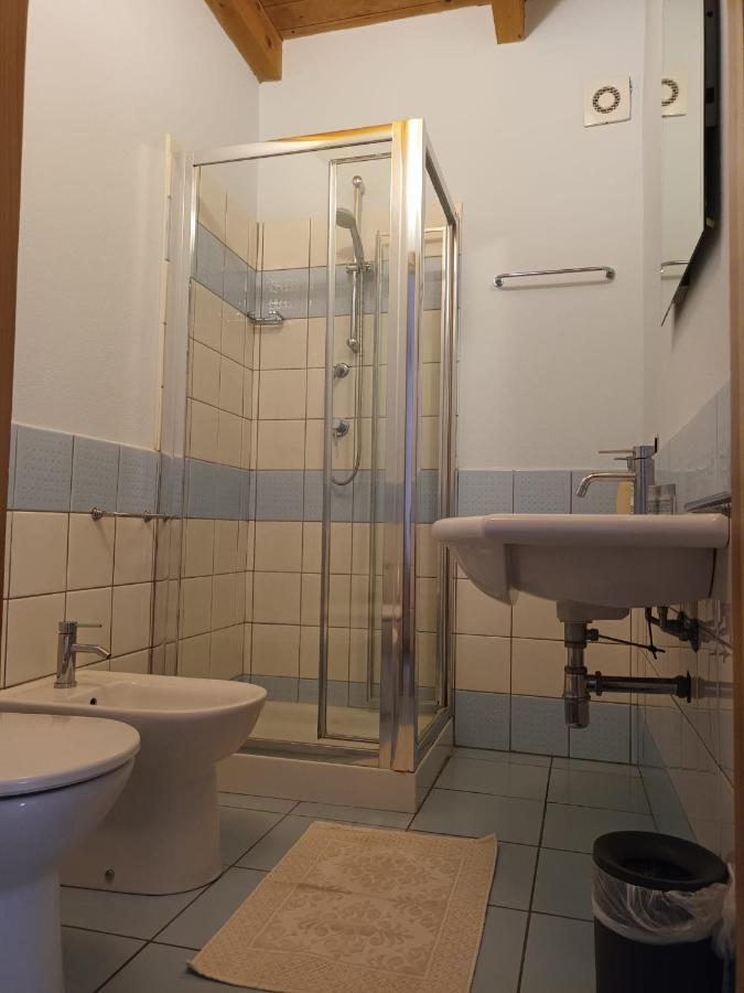 فندق La Vecchia Torre بوسا المظهر الخارجي الصورة